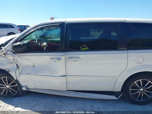2C4RDGBG9GR153149 Dodge Grand Caravan Se Plus