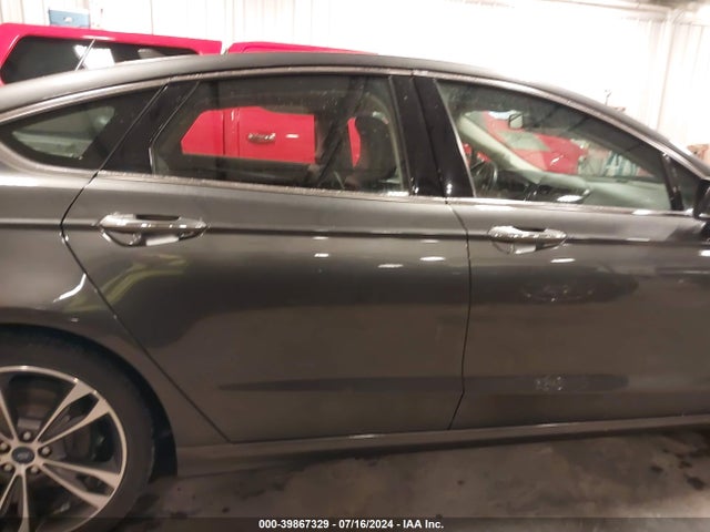 Продажа на аукционе авто 2019 Ford Fusion Titanium, vin: 3FA6P0D98KR184305, номер лота: 39867329