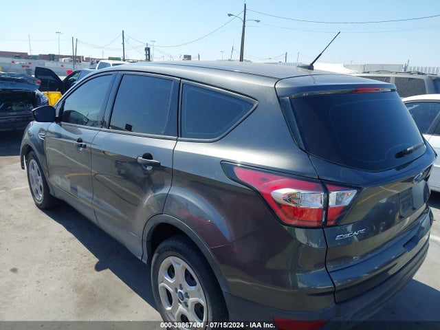 Ford ESCAPE S 2018 1FMCU0F70JUA85756 Image 3