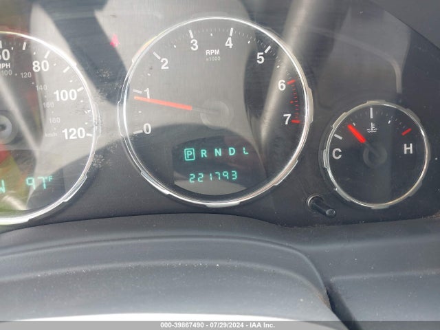 39867490 :رقم المزاد ، 1J8GP28K38W198991 vin ، 2008 Jeep Liberty Sport مزاد بيع