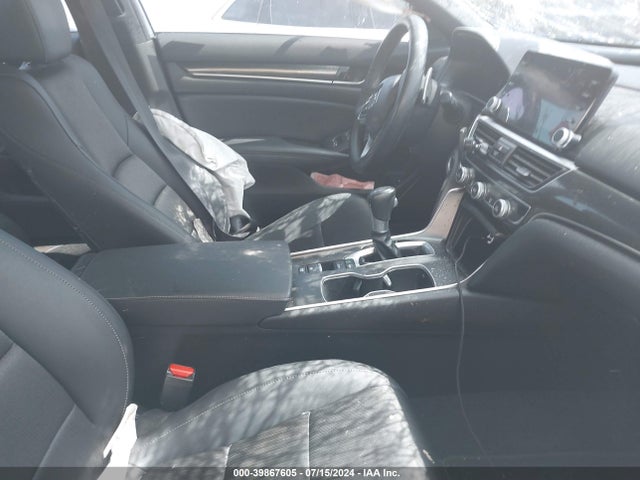 1HGCV1F30NA068338 Honda Accord Sport
