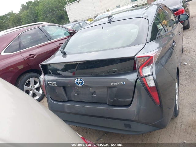 Toyota Prius Two 2016 JTDKBRFU3G3002142 Image 17