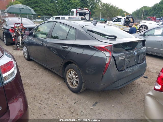 Toyota Prius Two 2016 JTDKBRFU3G3002142 Image 3