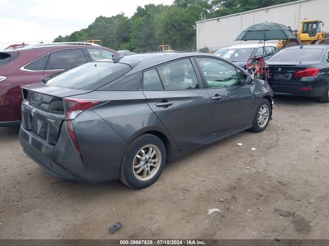 Toyota Prius Two 2016 JTDKBRFU3G3002142 Image 4