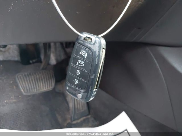 5NMS23AD8KH105426 Hyundai Santa Fe Se