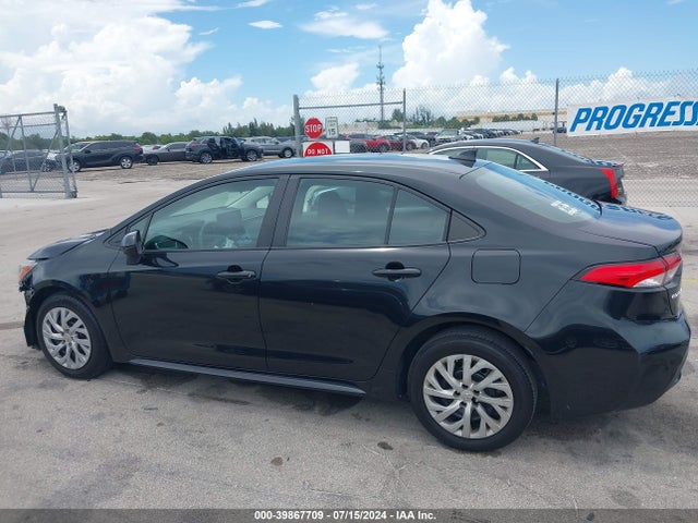 Toyota COROLLA LE 2022 5YFEPMAEXNP364197 Image 14