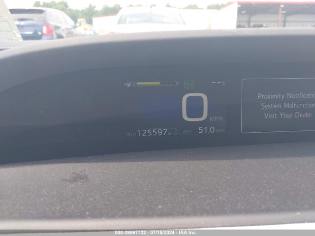 Toyota Prius Two 2017 JTDKBRFUXH3038511 Image 7
