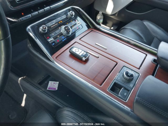 5LMJJ2LTXMEL21287 Lincoln Navigator Reserve