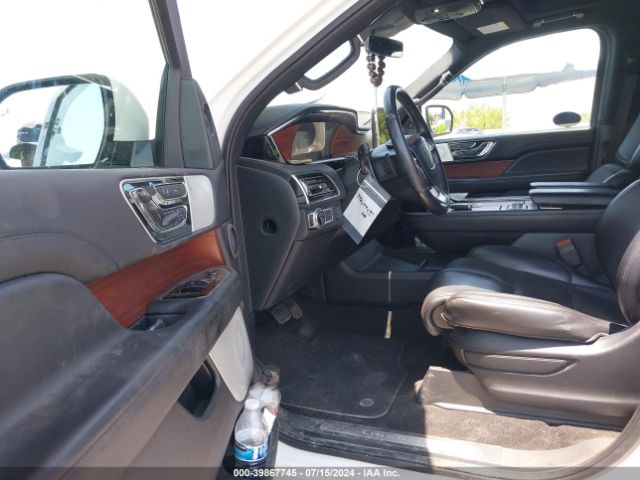 5LMJJ2LTXMEL21287 Lincoln Navigator Reserve