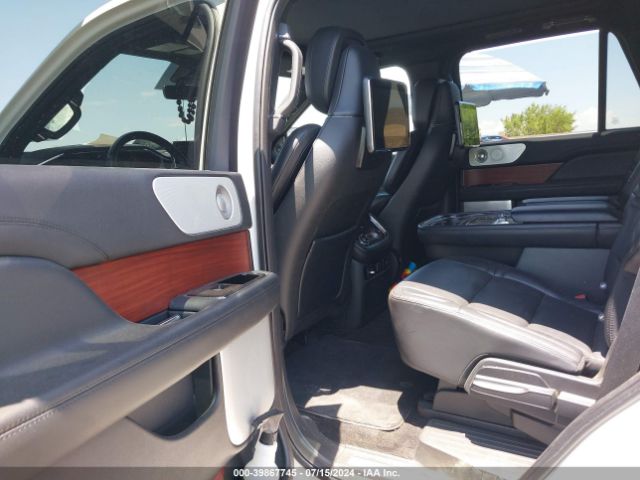 5LMJJ2LTXMEL21287 Lincoln Navigator Reserve