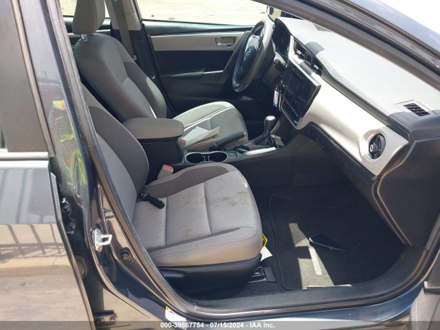 Toyota COROLLA LE 2018 5YFBURHE9JP797034 Image 5