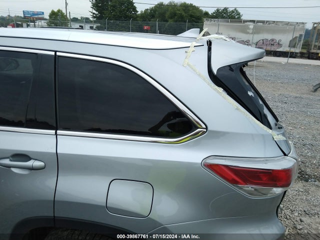 Toyota Highlander Xle V6 2015 5TDJKRFH5FS091353 Image 19