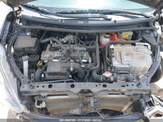 JTDKDTB32G1118822 Toyota Prius C One
