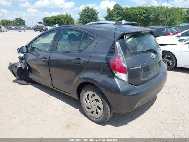 JTDKDTB32G1118822 Toyota Prius C One