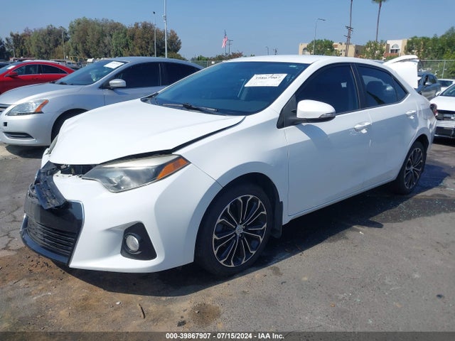 Toyota Corolla S Plus 2015 5YFBURHE1FP228749 Image 2
