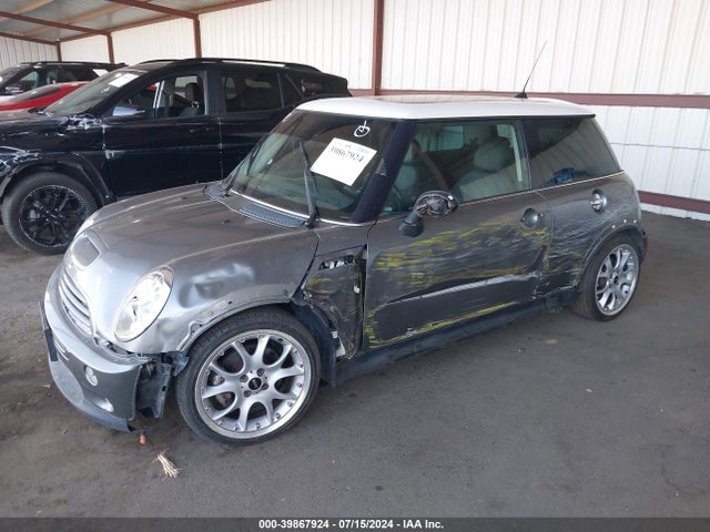2005 MINI COOPER S WMWRE33545TG98958 Photo 5
