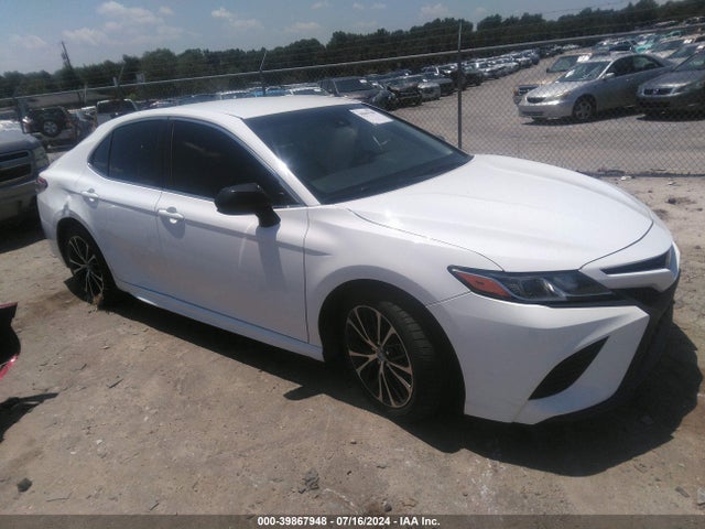 Toyota CAMRY SE 2018 4T1B11HK8JU089596 главное изображение
