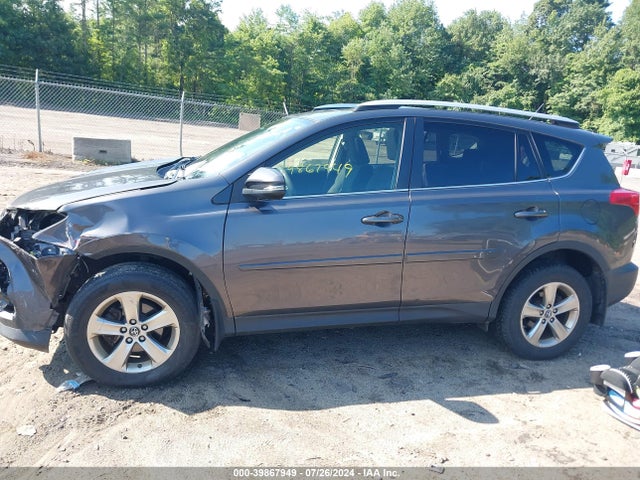 Toyota Rav4 Xle 2015 JTMRFREVXFJ038918 Image 14