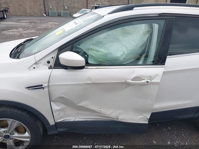 Ford ESCAPE SE 2016 1FMCU0G96GUB36167 Image 6