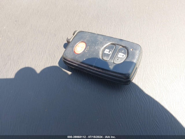 Toyota Prius Two 2015 JTDKN3DU7F1928562 Image 11