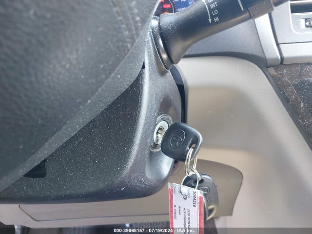 Toyota Sienna Le 8 Passenger 2018 5TDKZ3DC8JS955714 Image 11