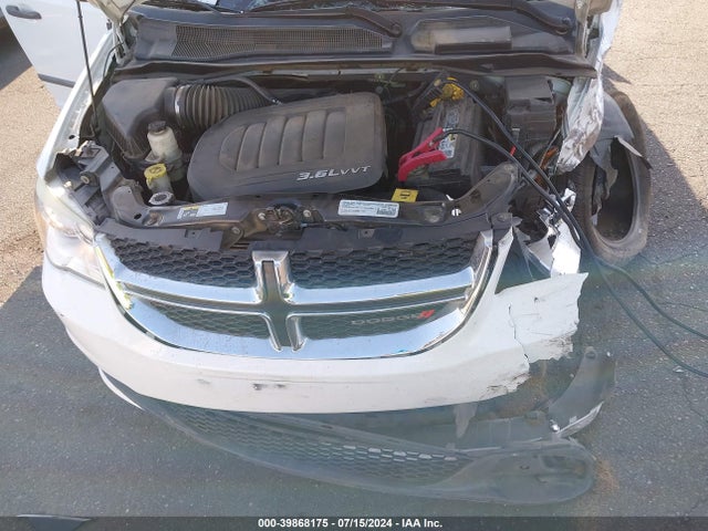 2C4RDGBG9FR558202 Dodge Grand Caravan American Value Pkg
