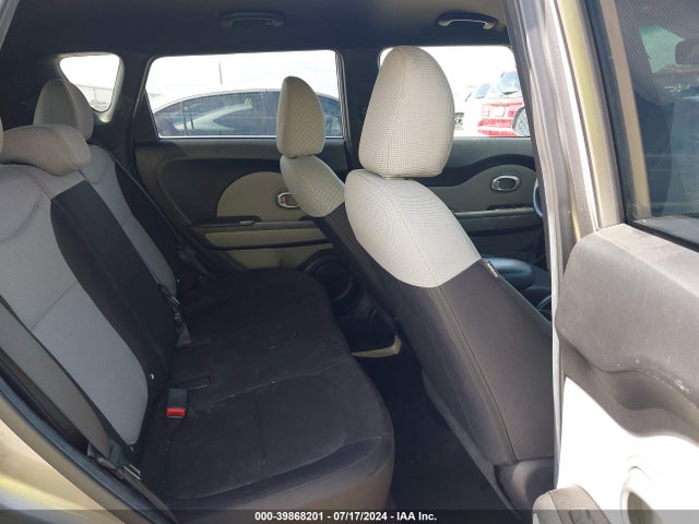 KIA Soul 2015 KNDJN2A28F7234162 Image 8
