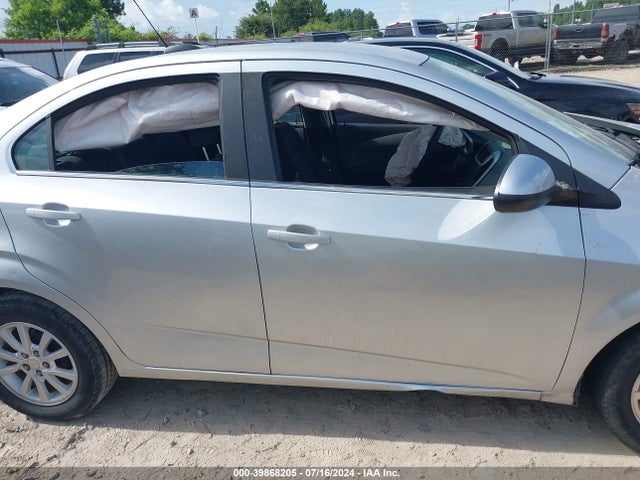 Chevrolet SONIC LT 2017 1G1JD5SH7H4167977 Image 13