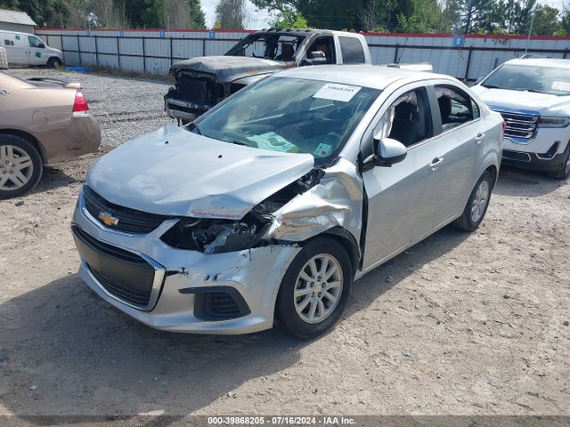 Chevrolet SONIC LT 2017 1G1JD5SH7H4167977 Image 2
