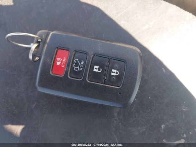 JTMRJREV6GD041412 Toyota Rav4 Hybrid Xle