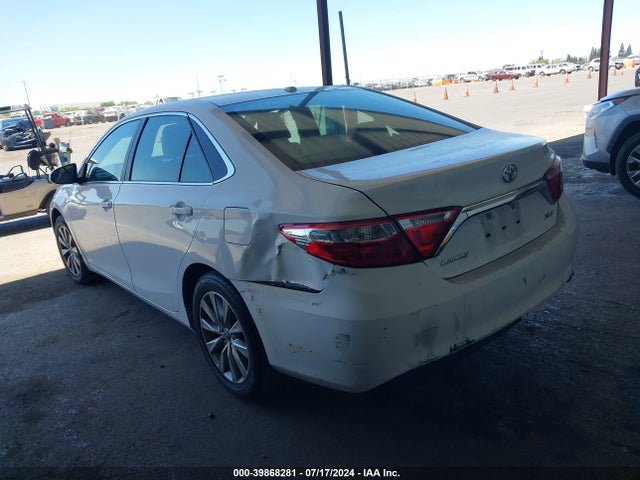 Toyota CAMRY XLE 2015 4T1BF1FK6FU072100 Image 3