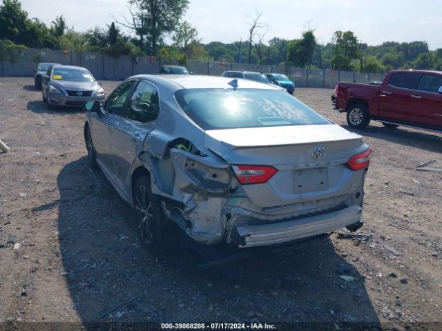 4T1G11BK4LU006196 Toyota Camry Se Awd