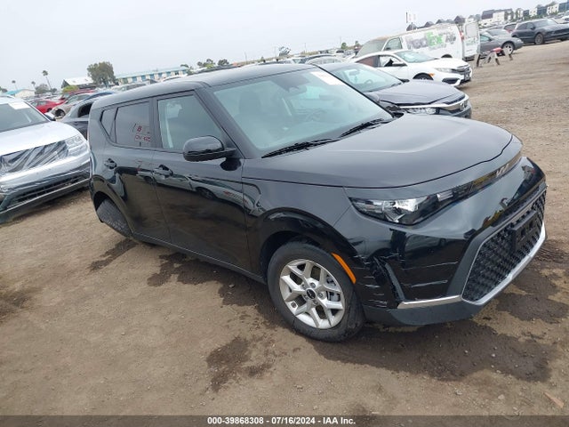 KIA SOUL LX 2023 KNDJ23AU4P7862088 Image 1