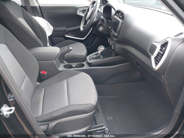 KIA SOUL LX 2023 KNDJ23AU4P7862088 Image 5