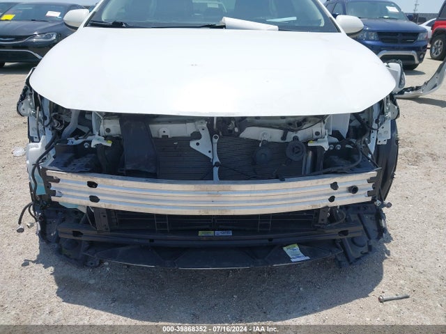 Toyota Corolla Hybrid Le 2021 JTDEAMDE4MJ020056 Image 6