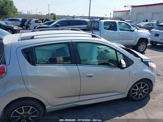 Chevrolet Spark 2lt Cvt 2015 KL8CF6S98FC791825 Image 12