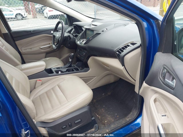 Ford Escape Titanium 2017 1FMCU0J99HUA75049 Image 5