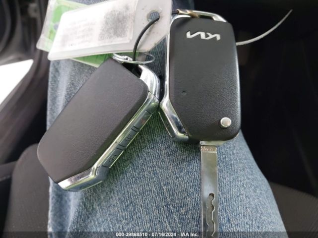 3KPF24ADXNE486649 KIA Forte Lxs