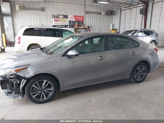 3KPF24ADXNE486649 KIA Forte Lxs