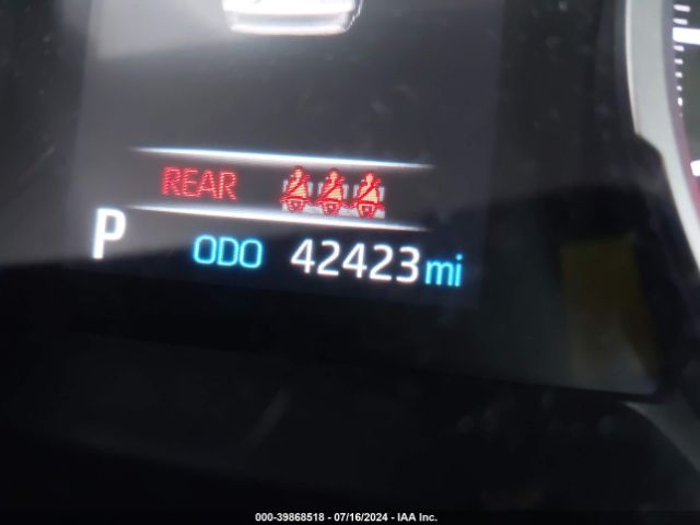 2T3H1RFV8KW057049 Toyota RAV4 LE