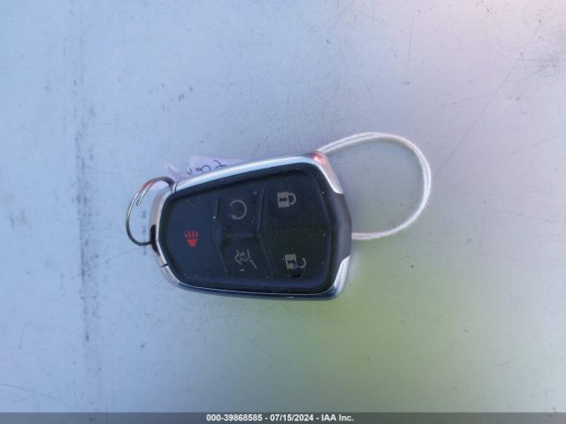 1GYKNARS9HZ310928 Cadillac Xt5 Standard