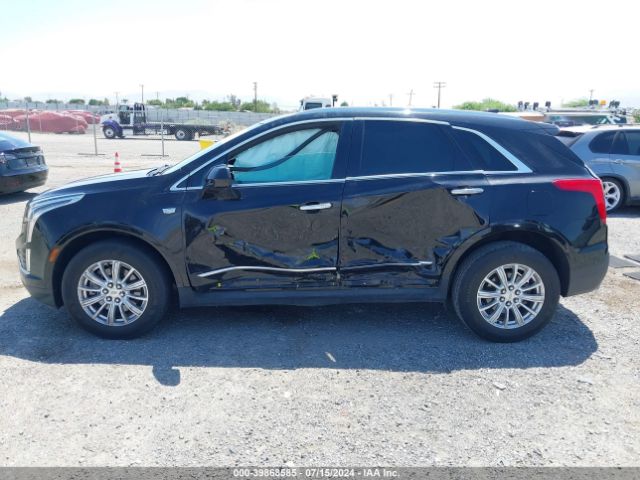 1GYKNARS9HZ310928 Cadillac Xt5 Standard