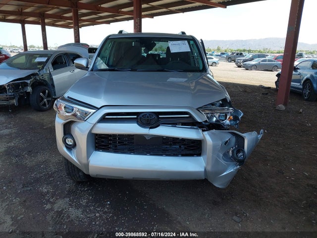 Toyota 4RUNNER SR5 2023 JTEEU5JR5P5302851 Image 12