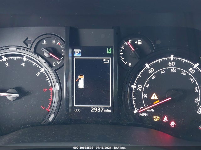 Toyota 4RUNNER SR5 2023 JTEEU5JR5P5302851 Image 15