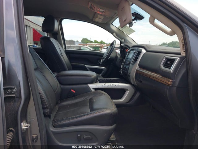 1N6BA1F48HN543887 Nissan Titan Xd Sl Diesel