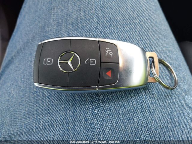 W1N0G8DB7NG119497 Mercedes-Benz Glc 300 Suv