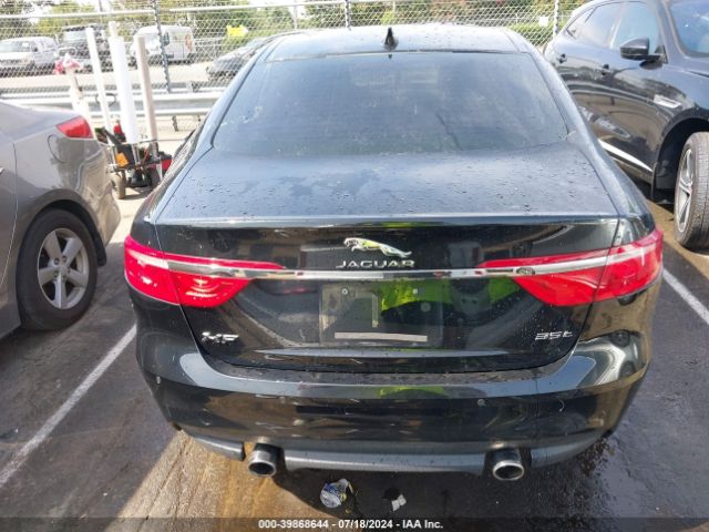 SAJBD4BV0HCY32852 Jaguar Xf 35t Premium