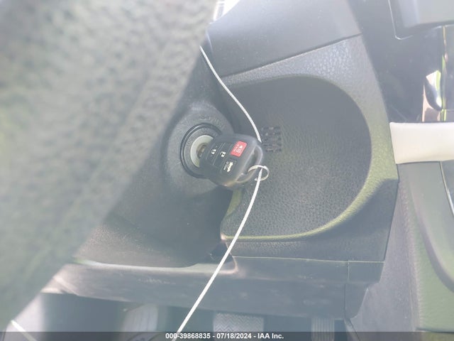 Toyota COROLLA LE 2014 5YFBURHE3EP140591 Image 11