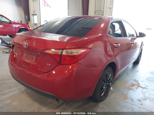 Toyota COROLLA LE 2018 2T1BURHE6JC050233 Image 4