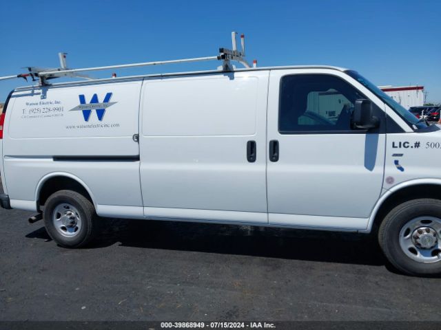 1GCWGGBA1E1123828 Chevrolet Express 2500 Work Van